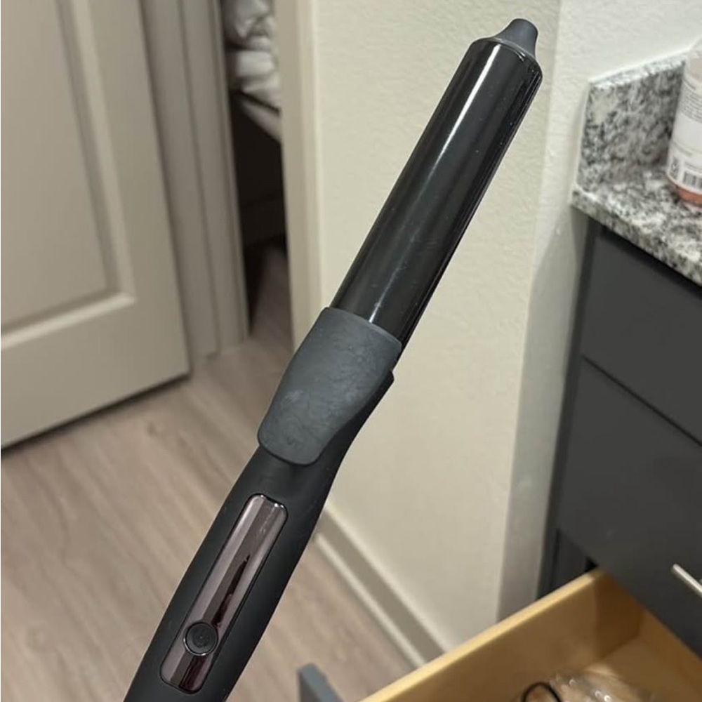 Black Curling Iron